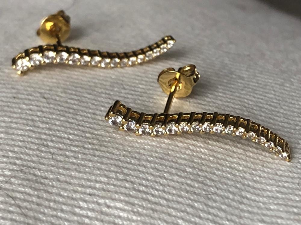 Customer photo review of Isabella 18k White Gold Plated Sterling Silver Ear Climber Earrings with Simulated Diamond Crystals