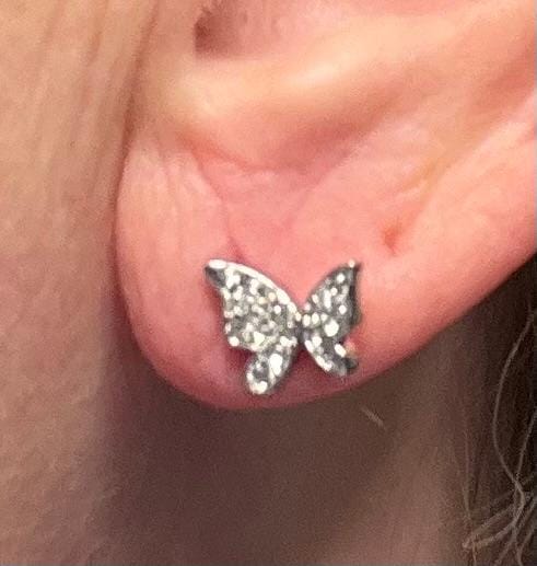Customer photo review of Yuenen 18k White Gold Plated Silver Butterfly Necklace and Earring Set with Swarovski Crystals