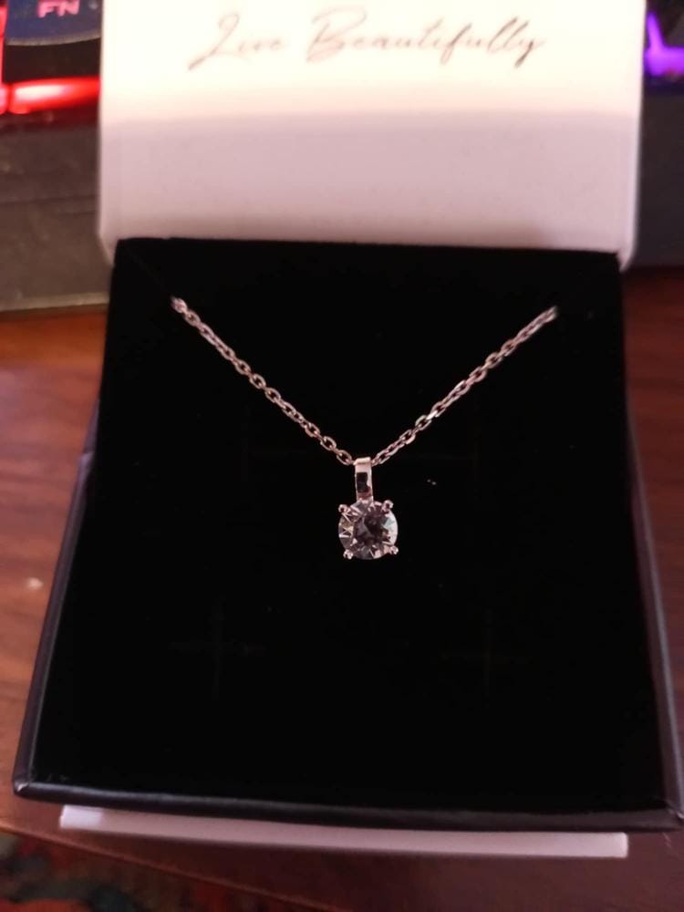 Customer photo review of Araylia 18k White Gold Plated Necklace with Solitaire Round Cut Swarovski Crystal