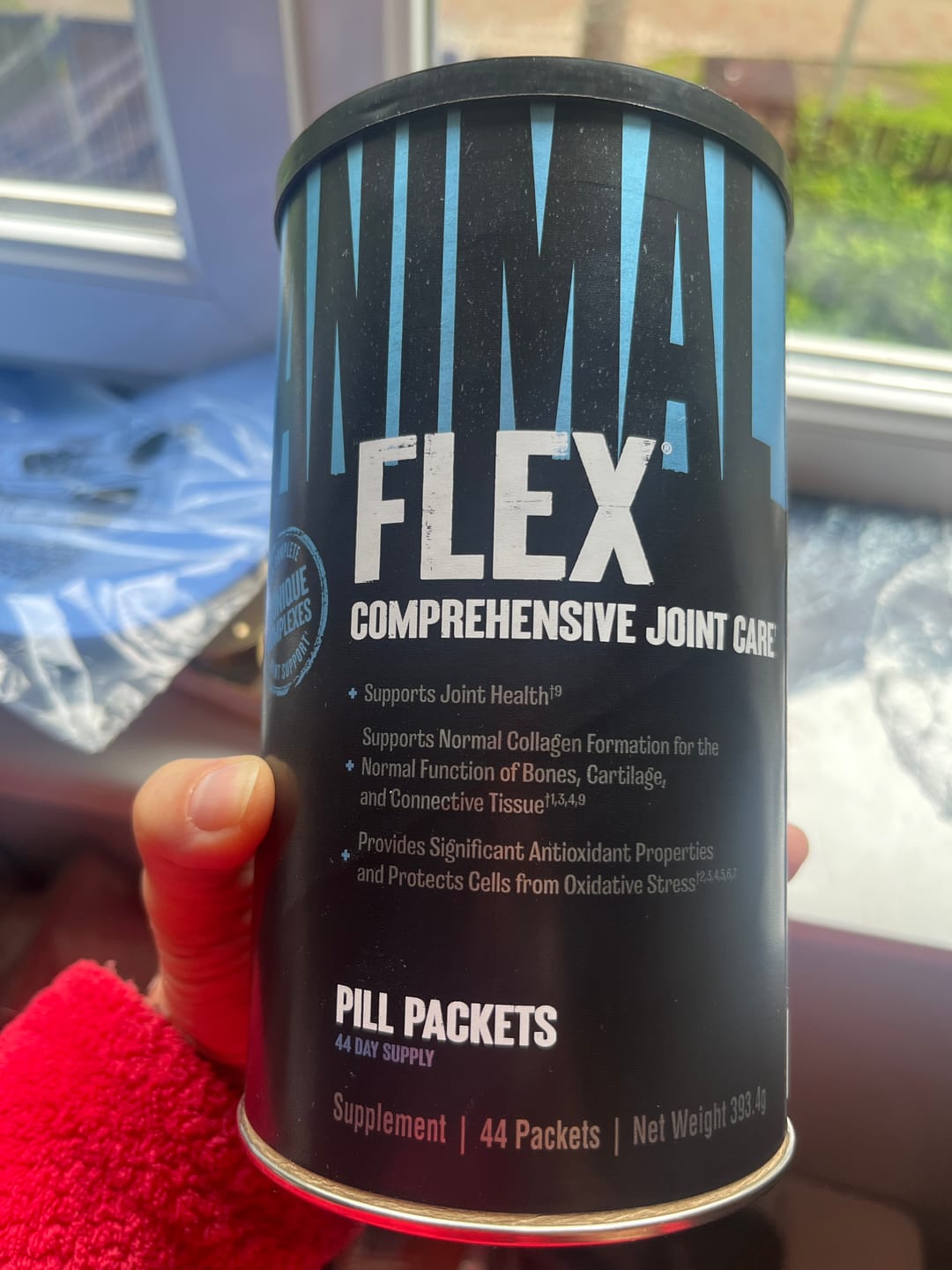 Customer photo review of Universal® Animal Flex (44 porcijas)