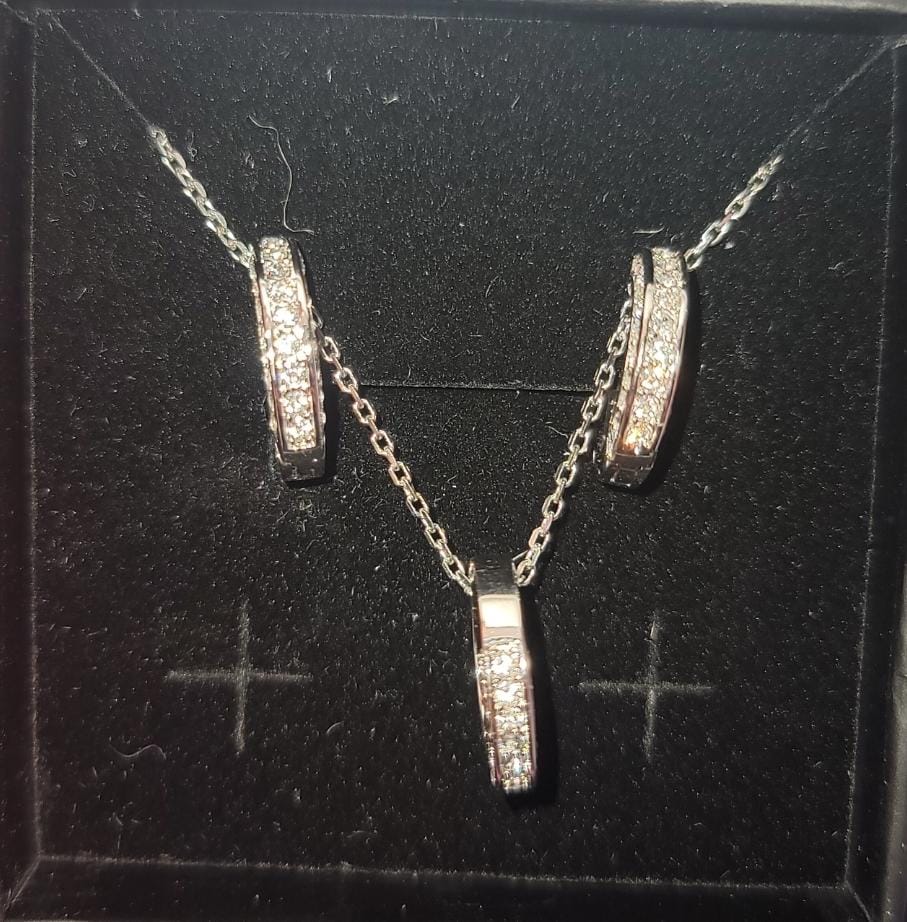 Customer photo review of Viviana 18k White Gold Plated Hoop Pendant Necklace with Swarovski Crystals