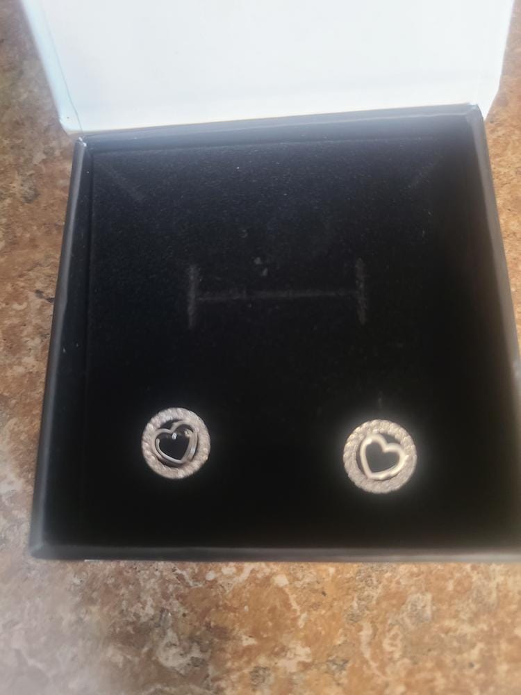 Customer photo review of Khaleesi 18k White Gold Plated Silver Heart Stud Earrings with Swarovski Crystals