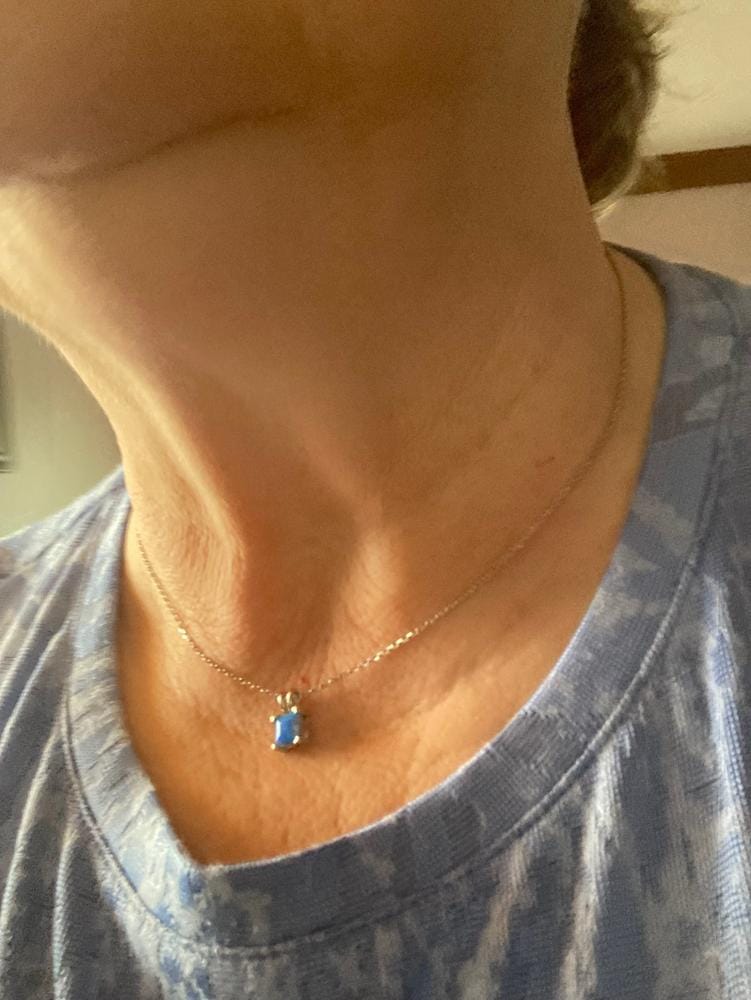 Customer photo review of Amphitrite 18k White Gold Plated Pendant Necklace with Princess Cut Opal Stone