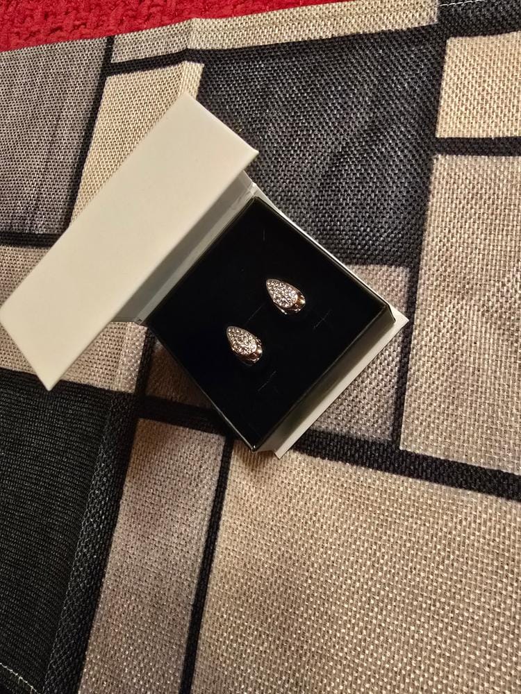 Customer photo review of Sally 18k White Gold Plated Tear drop Stud Earrings with Swarovski Crystals