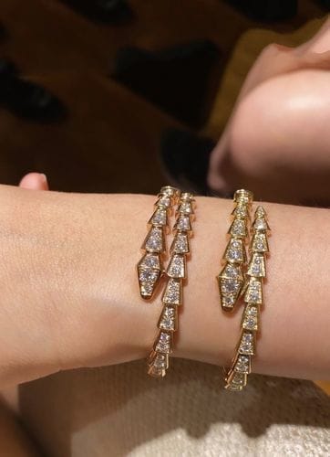 Customer photo review of SERPENTI BRACELET 6.8MM PINK GOLD DIAMOND