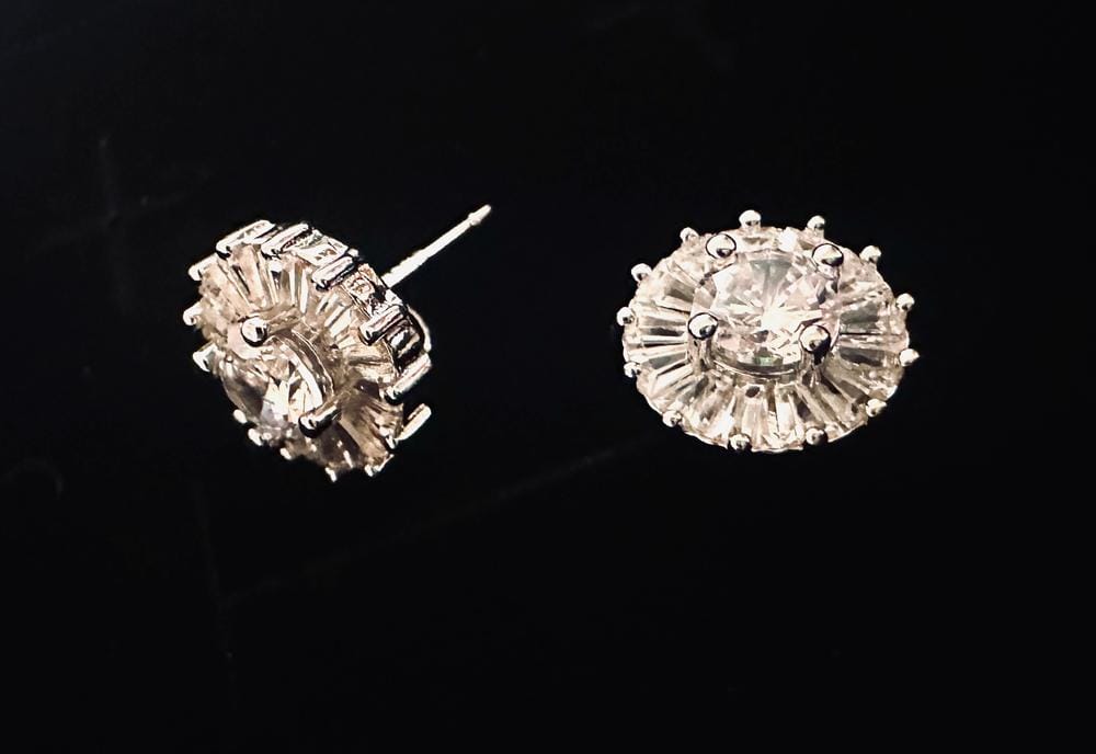 Customer photo review of Ellee 18k White Gold Plated Stud Earrings with Simulated Diamond Crystals