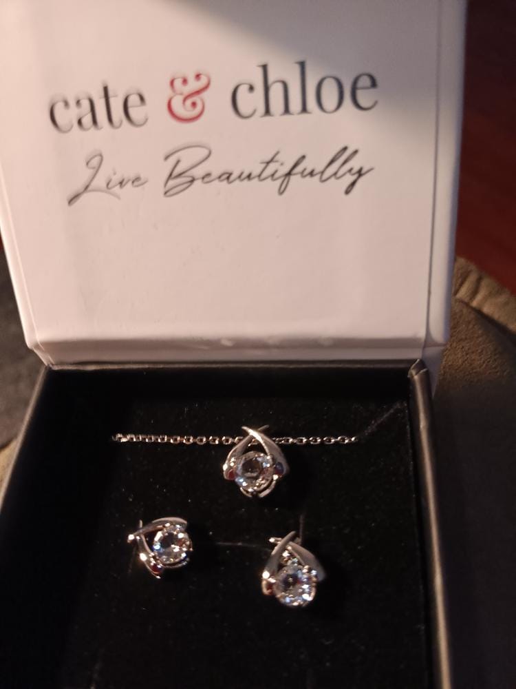 Customer photo review of Eloise 18k White Gold Plated Pendant Necklace with Round Cut Swarovski Crystal