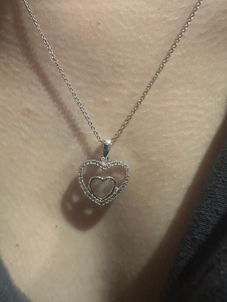 Customer photo review of Amorette 18k White Gold Plated Necklace with Simulated Diamond Crystals & Heartfelt Message for Daughter