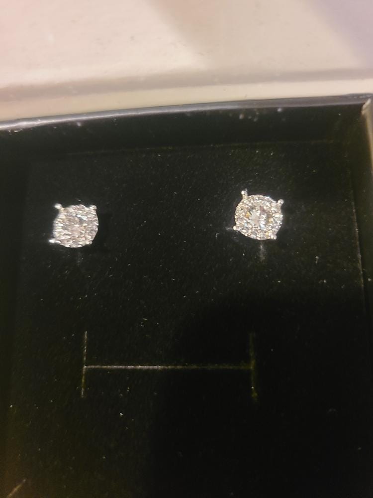 Customer photo review of Raylee 18k White Gold Plated Halo Stud Earrings with Swarovski Crystals
