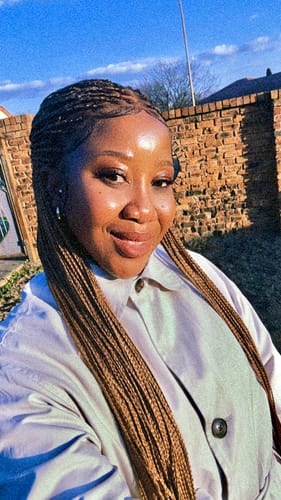 Customer photo review of Clearance: HD Frontal Silky Extensions Wigs