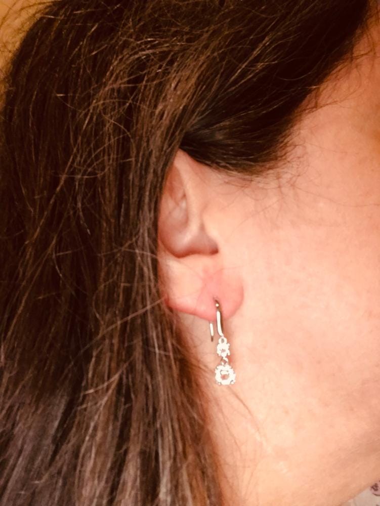 Customer photo review of Betty 18k White Gold Plated Shell Pearl Drop Dangle Earrings with Swarovski Crystals