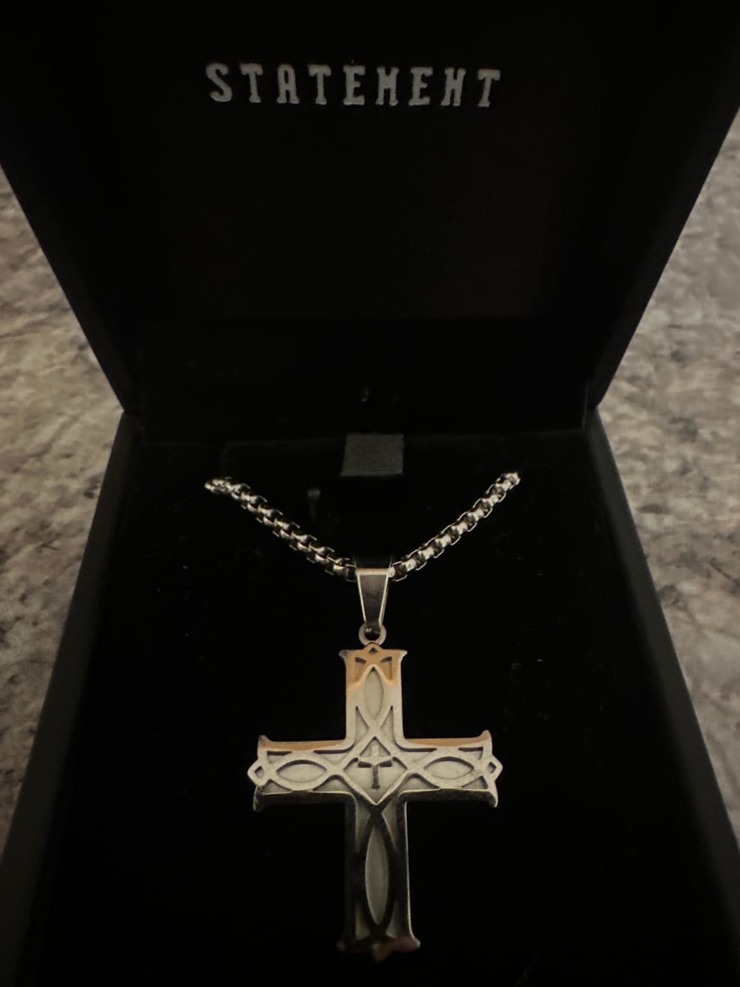 Customer photo review of Statement TM Kreuzkette