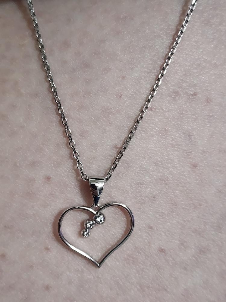 Customer photo review of Valentina 18k White Gold Plated Silver Heart Necklace with Swarovski Crystals