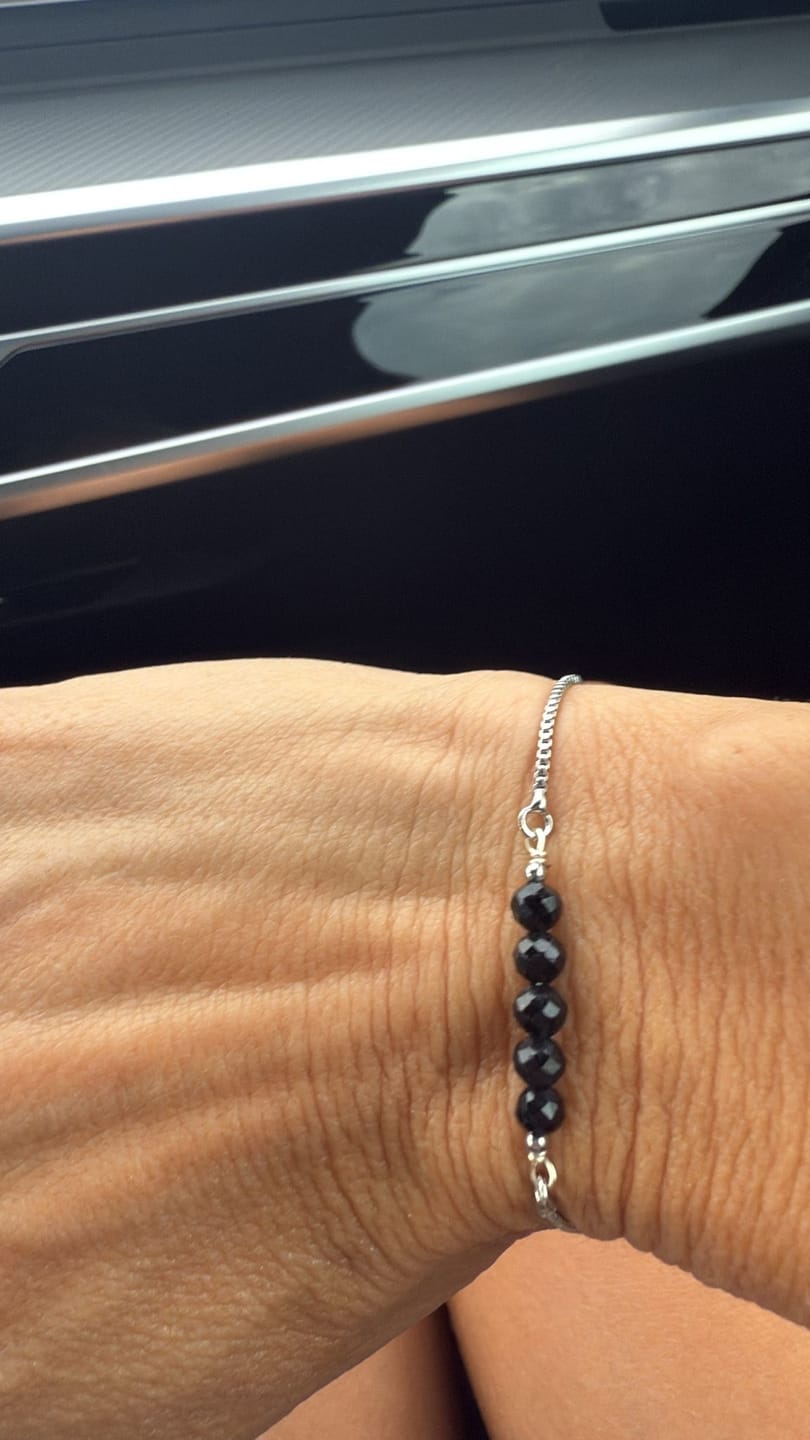 Customer photo review of Turmalin Armband - Schutz