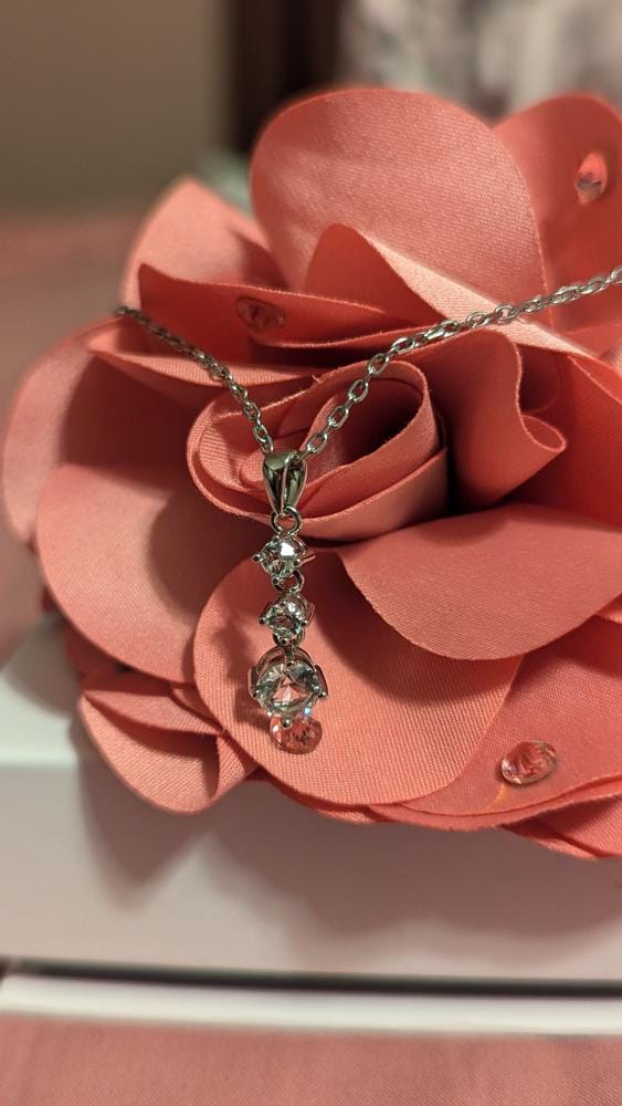 Customer photo review of Delilah 18k White Gold Plated Drop Pendant Necklace with Swarovski Crystals