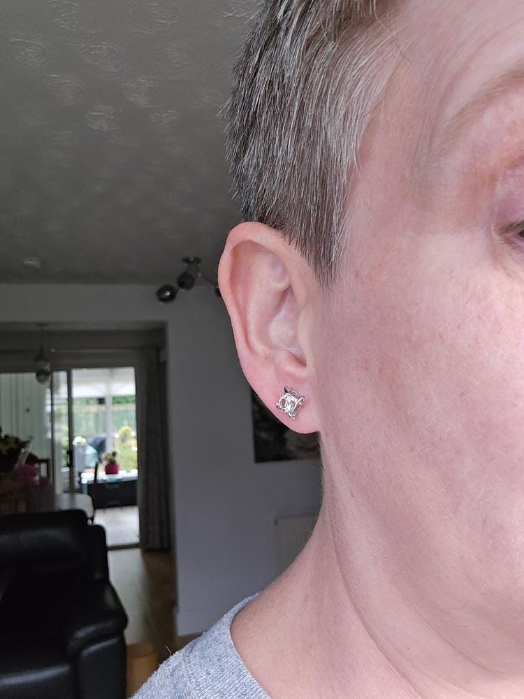 Customer photo review of Lorelei 18k White Gold Plated Stud Earrings with Round Swarovski Crystals - Fab Fav