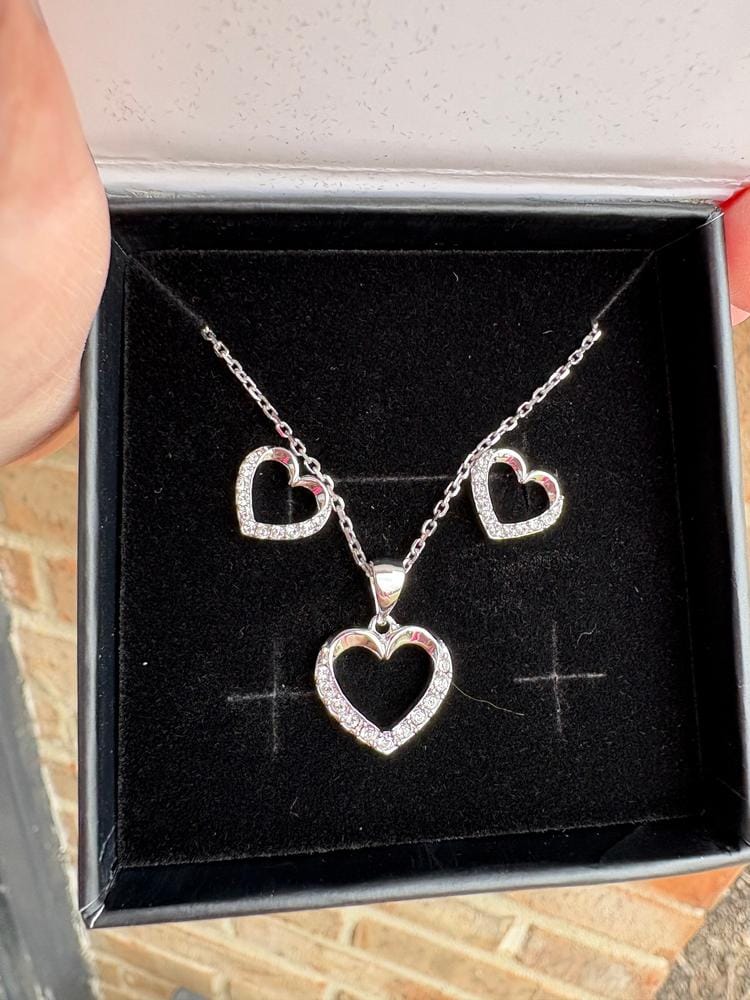 Customer photo review of Chelsea 18k White Gold Plated Silver Heart Necklace and Earring Set with Swarovski Crystals