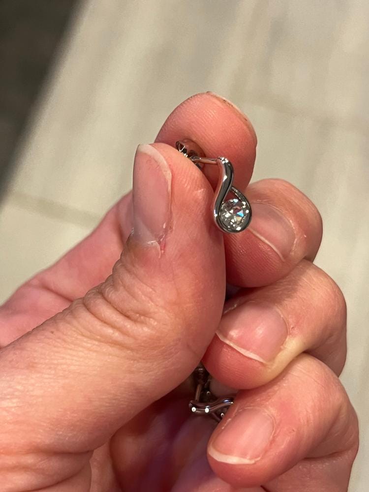 Customer photo review of Parker 18k White Gold Plated Tear drop Stud Earrings with Swarovski Crystal