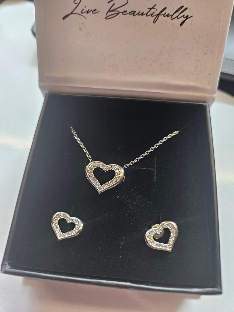 Customer photo review of Dominique 18k White Gold Plated Silver Heart Necklace and Earring Set with Swarovski Crystals
