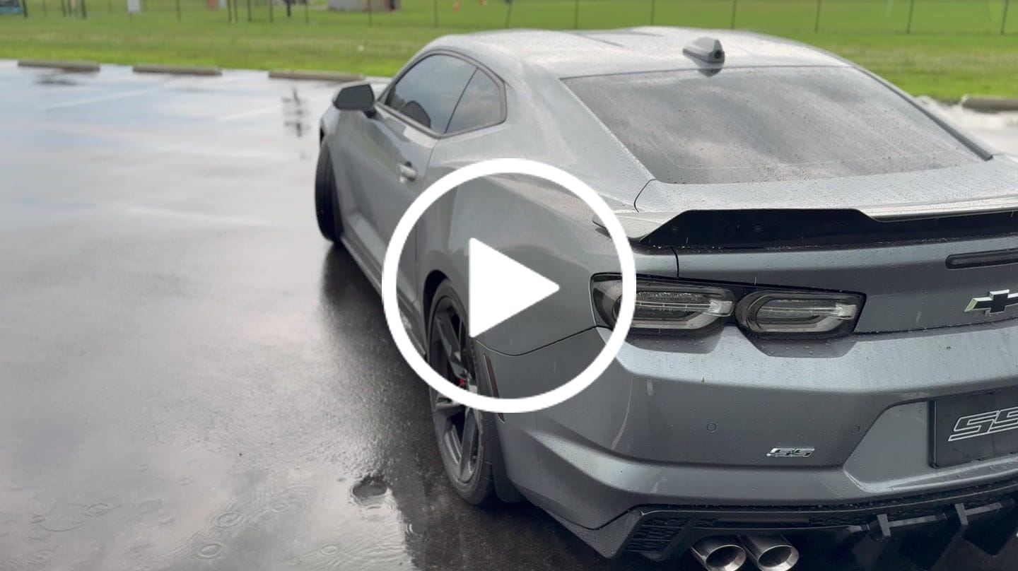 Customer video review of 2016-2025 Chevy Camaro Evo Style Shark Fins Rear Diffuser Quad/Single Tips SS/RS/LT & ZL1 w/ Smoke Reflectors