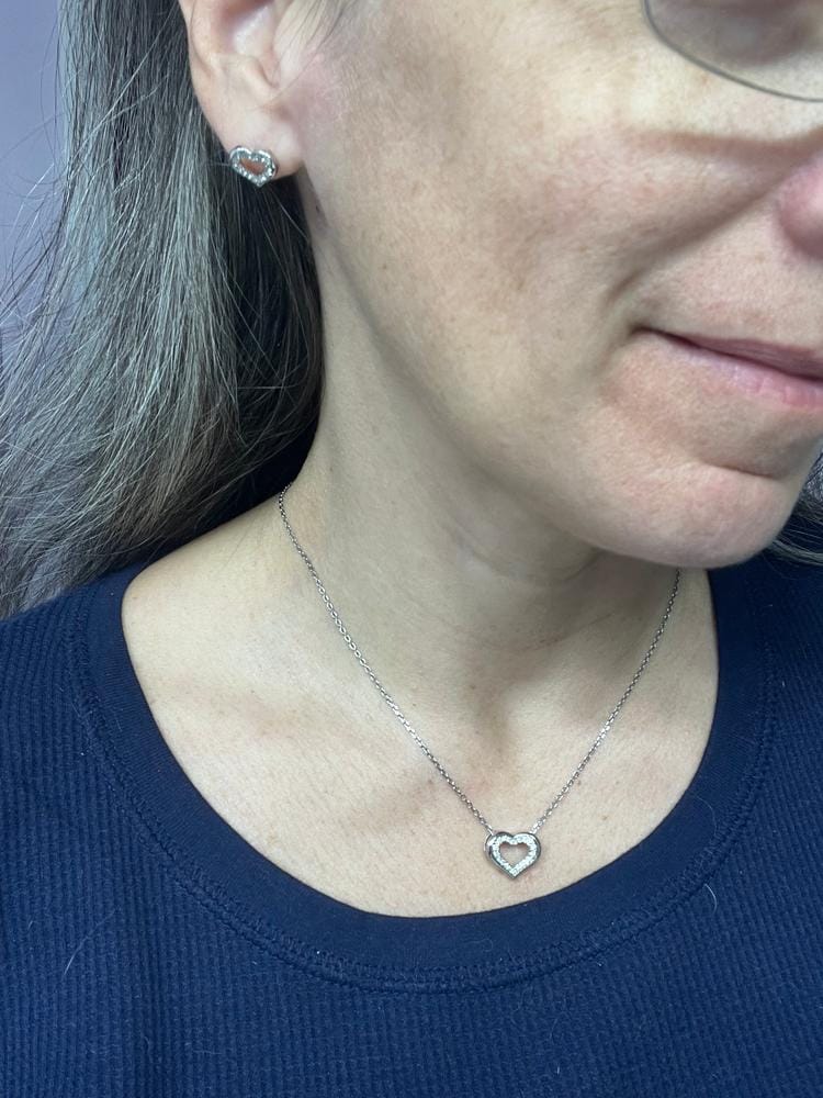 Customer photo review of Dominique 18k White Gold Plated Silver Heart Necklace and Earring Set with Swarovski Crystals