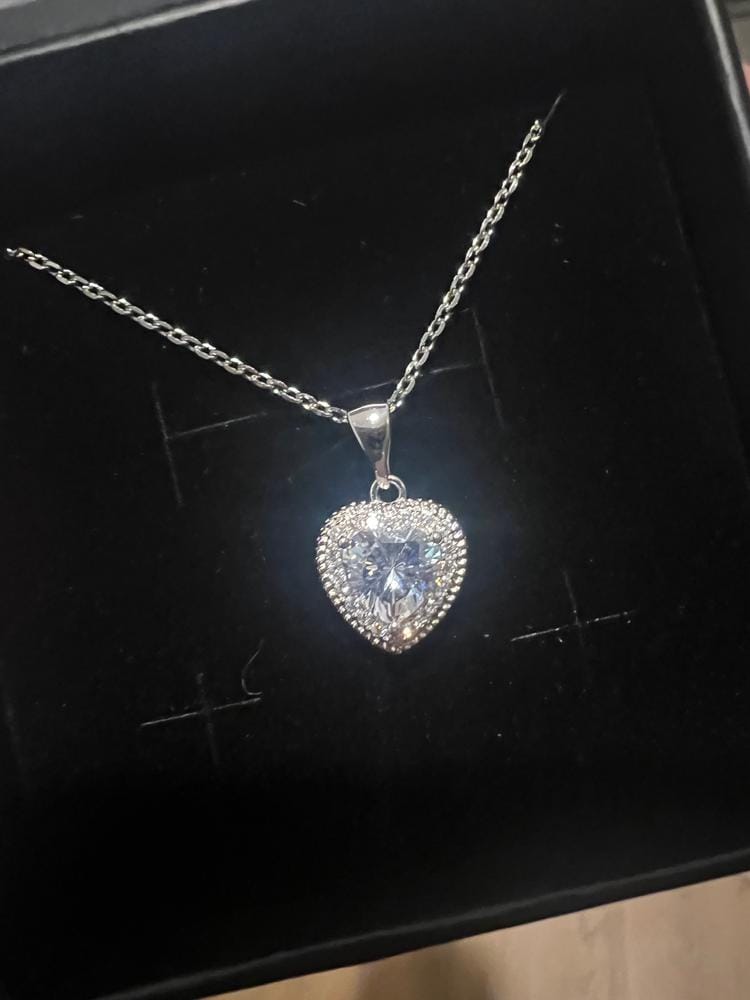 Customer photo review of Coraline 18k White Gold Plated Heart Pendant Necklace with Simulated Diamond Crystals