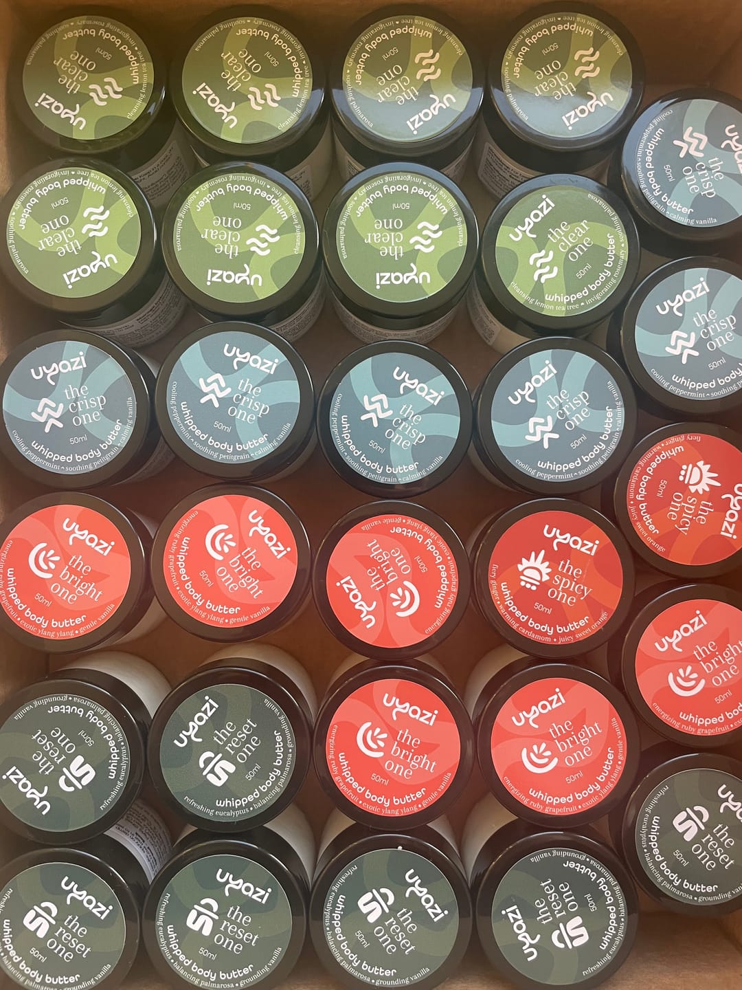 Customer photo review of 50 g Cosmetic Jar (50 mm neck) - Natural with Black Lid