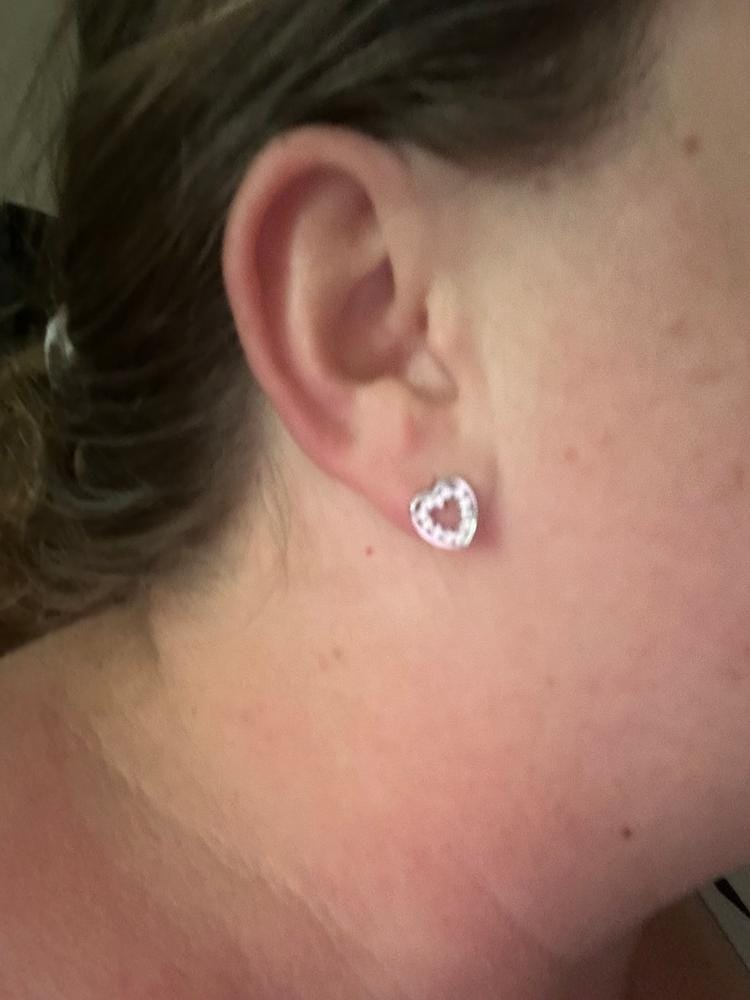 Customer photo review of Coraline 18k White Gold Plated Silver Heart Stud Earrings with Simulated Diamond Crystals