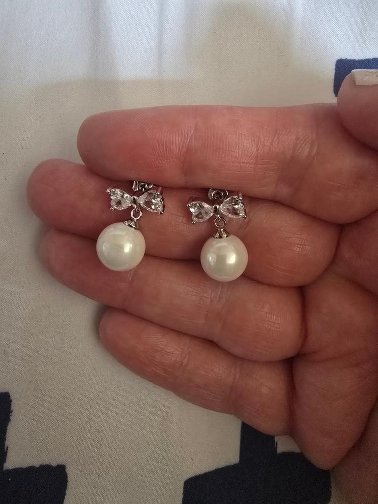 Customer photo review of Oakley 18k White Gold Plated Silver Drop Pearl Earrings with Swarovski Crystals