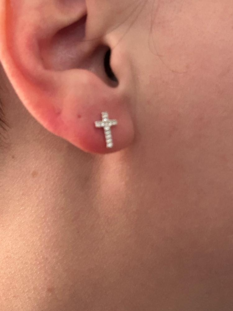Customer photo review of Nayeli 18k White Gold Plated Silver Cross Stud Earrings with Swarovski Crystals