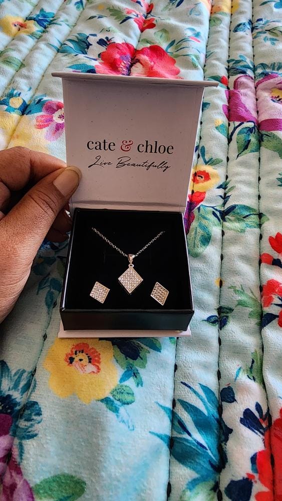 Customer photo review of Lennon 18k White Gold Necklace and Stud Earrings Jewelry Set with Crystals
