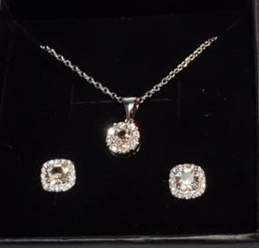 Customer photo review of Ruth 18k White Gold Plated Silver Pendant Necklace with Swarovski Crystals