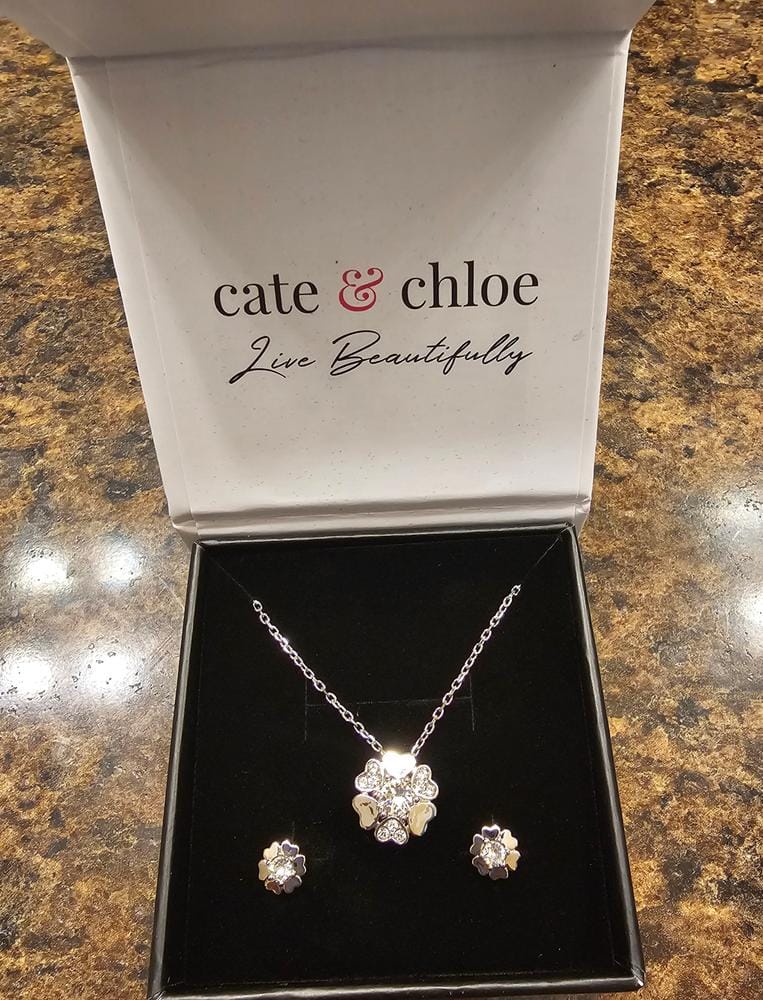 Customer photo review of Khloe 18k White Gold Plated Flower Heart Necklace with Crystals