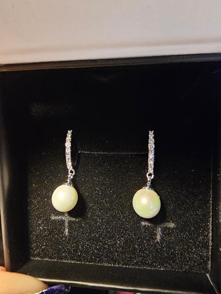Customer photo review of Nyla, Daphne, Aspen 18k White Gold Plated Earrings for Women (3 Pair Set)