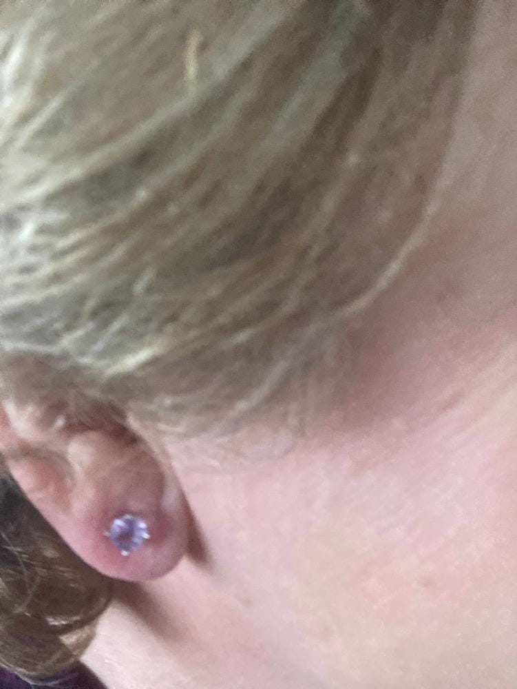 Customer photo review of Magnolia 18k White Gold Plated Solitaire Stud Earrings with 1ct Simulated Diamond Crystals