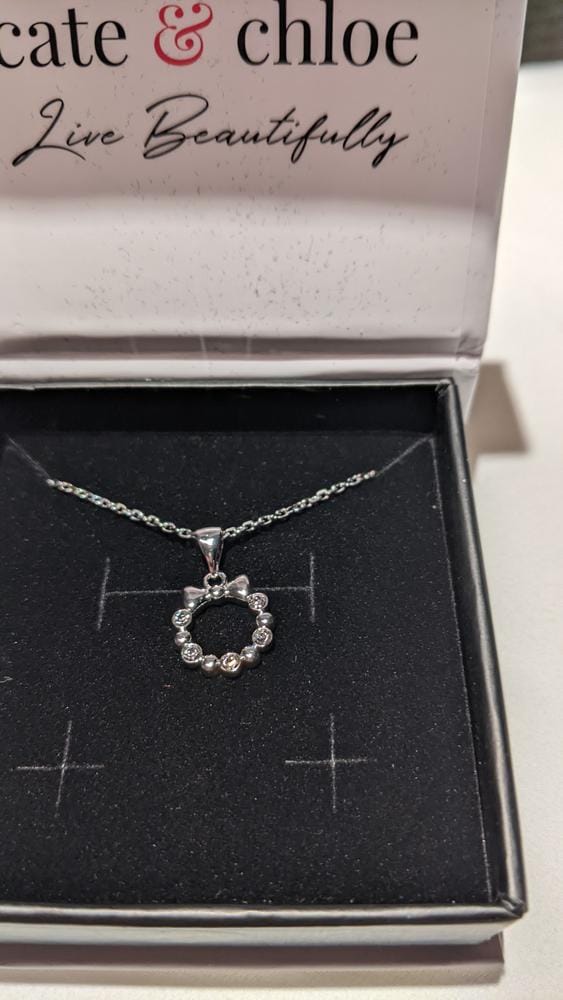 Customer photo review of Edith 18k White Gold Plated Silver Ribbon Necklace with Swarovski Crystals
