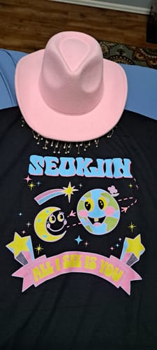 Customer photo review of Run Seokjin Tour Shirt