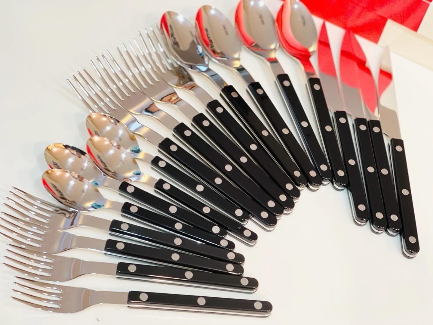 Customer photo review of Nordic Bistrot Style 8-Pics Flatware Set ( $4.9 Each ) - Bistrot Cutlery Set