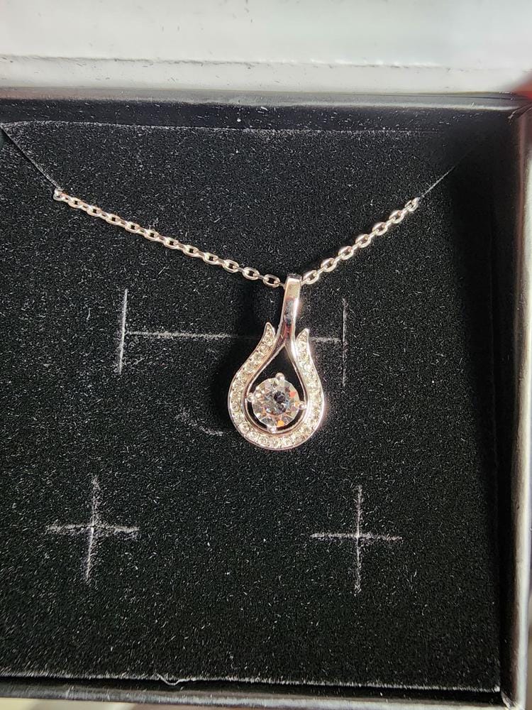 Customer photo review of Bernadette 18k White Gold Plated Tear drop Necklace with Swarovski Crystals