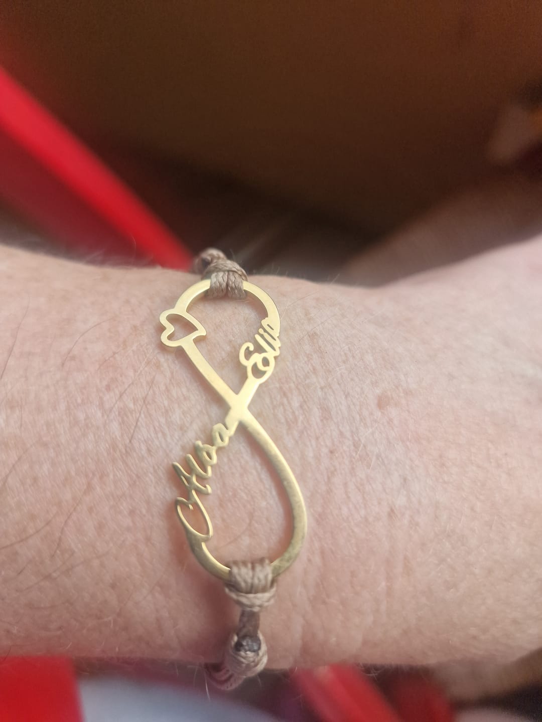 Customer photo review of Bracelet avec le signe de l'infini