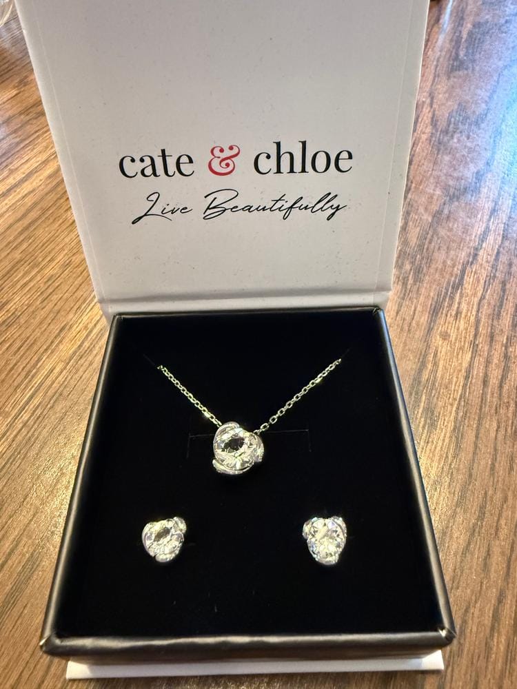 Customer photo review of Harmony 18k White Gold Plated Necklace with Round Cut Solitaire Swarovski Crystal