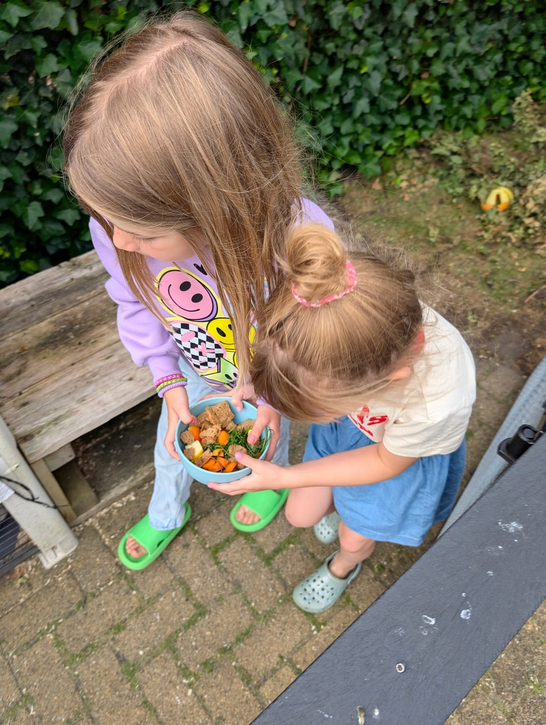Customer photo review of HappyFlops Kids