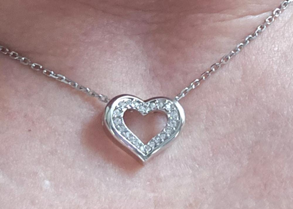 Customer photo review of Dominique 18k White Gold Plated Silver Necklace with Swarovski Crystals