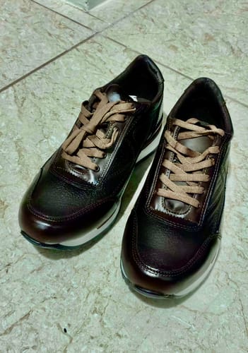 Customer photo review of Tenis Artesanal Homre Toronto - Moka