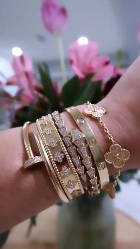 Customer photo review of SERPENTI BRACELET 6.8MM PINK GOLD DIAMOND