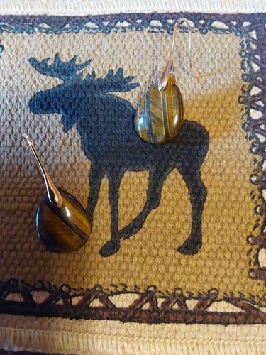 Customer photo review of Natural Tiger Eye Drop Earrings