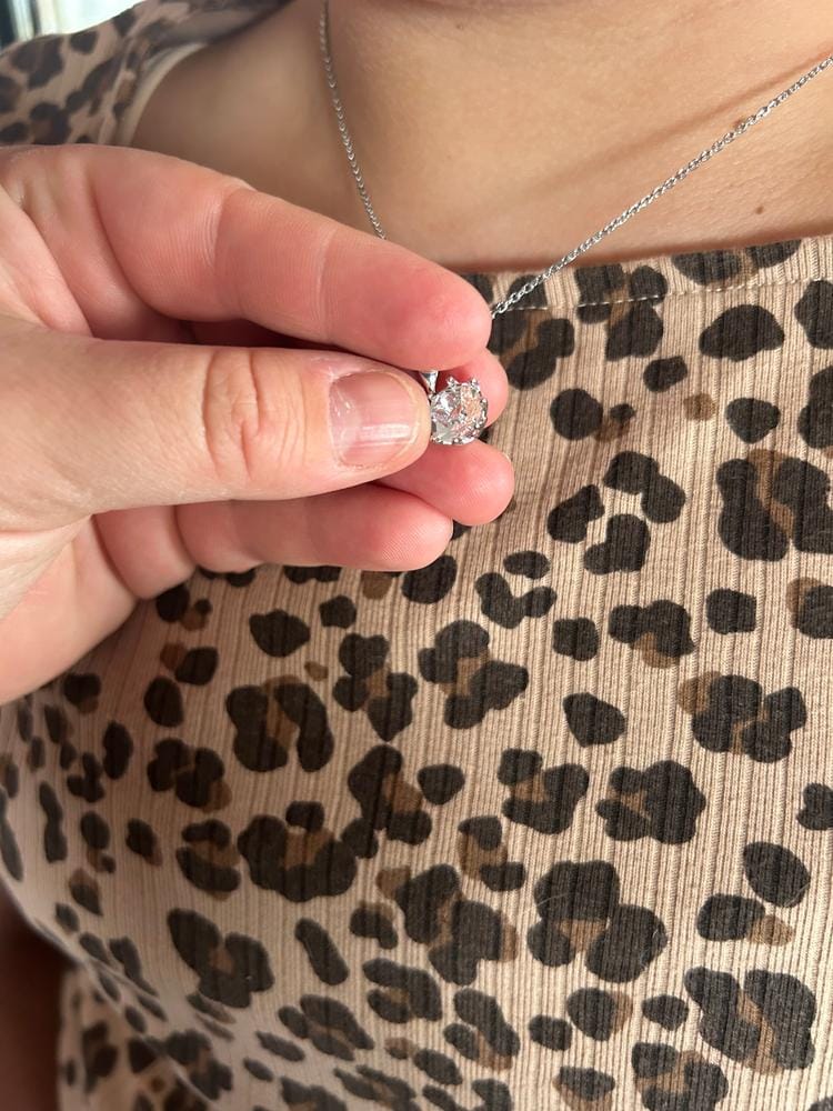 Customer photo review of Eden 18k White Gold Plated Pendant Necklace with Solitaire Round Cut Swarovski Crystal