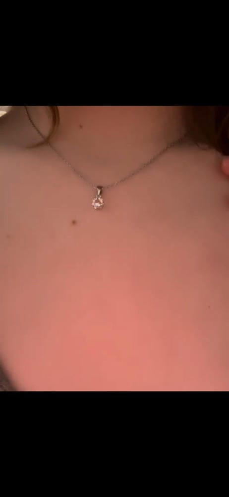 Customer photo review of Maggie 18k White Gold Plated Pendant Necklace with Round Cut Solitaire Swarovski Crystal