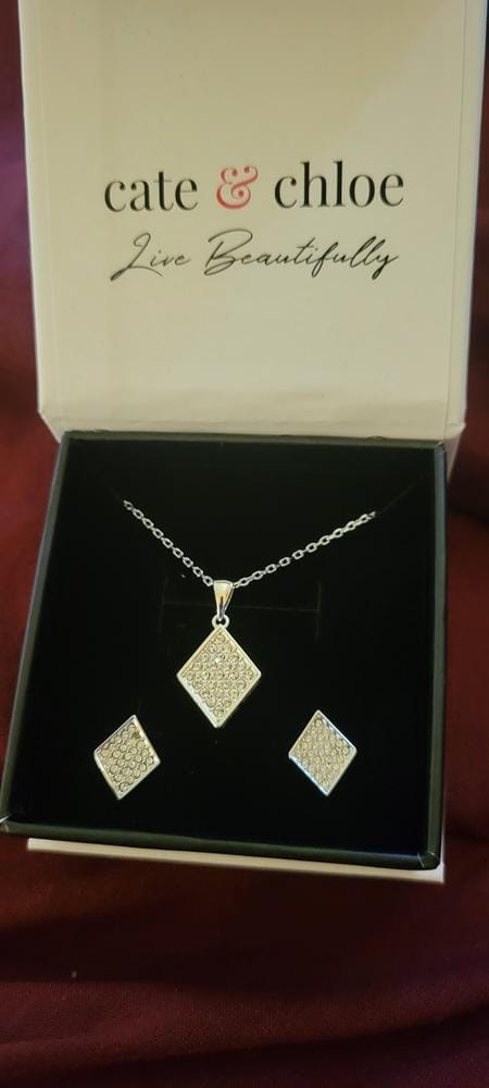 Customer photo review of Lennon 18k White Gold Necklace and Stud Earrings Jewelry Set with Crystals