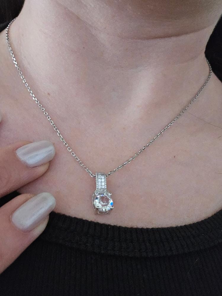 Customer photo review of Laya 18k White Gold Plated Pendant Necklace with Swarovski Crystals